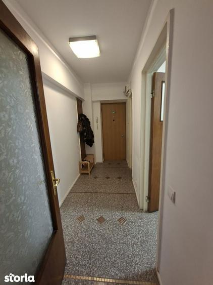 Apartament cu 3 camere în Centrul Istoric