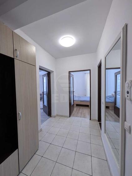 Apartament cu 2 camere decomandat în Florești