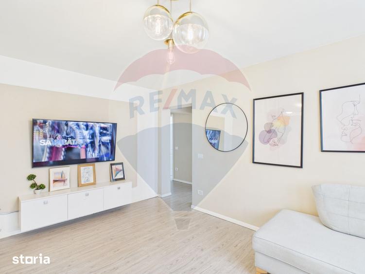 Apartament cu 3 camere în Tei