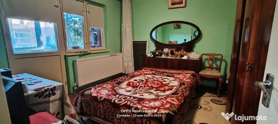 Apartament cu 2 camere decomandat în Sud
