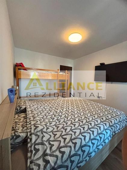 Apartament cu 2 camere decomandat în Est