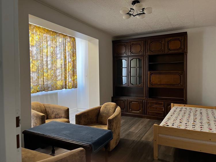 Apartament cu 2 camere decomandat în Ultracentral