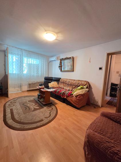 Apartament cu 2 camere în Drumul Taberei