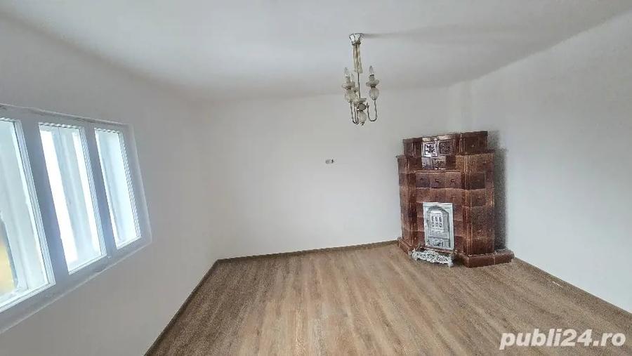Casă cu 2 camere în Central