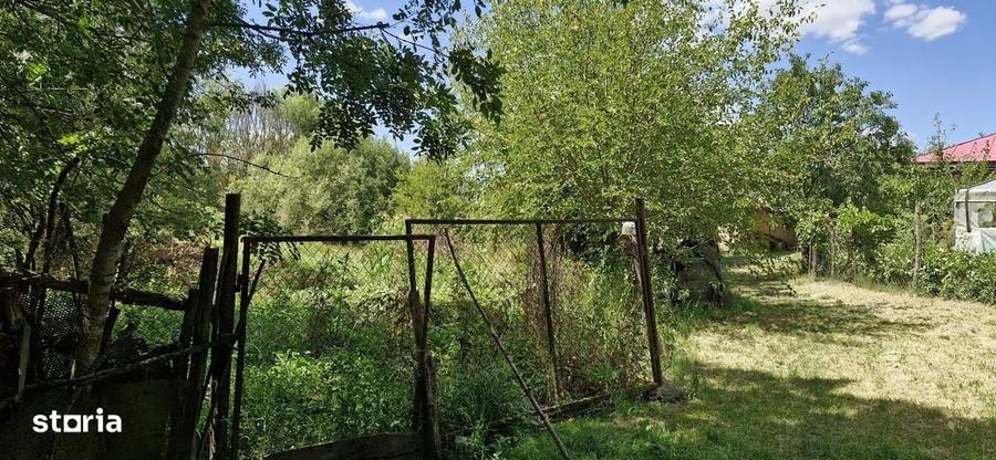 Casă cu 4 camere în Naipu