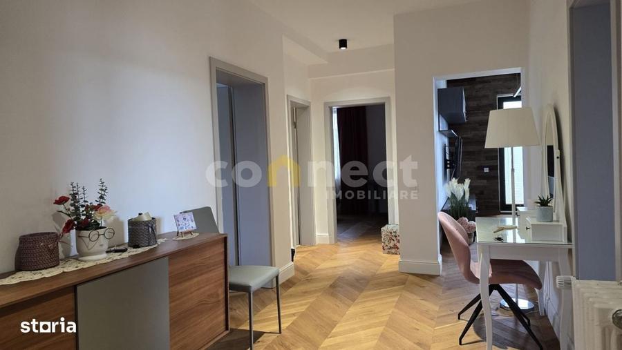 Apartament cu 4 camere în Central