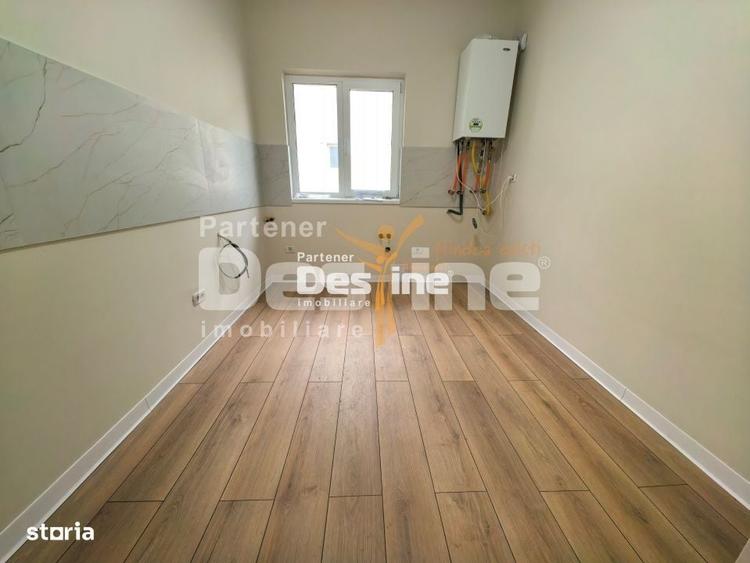 Casă cu 3 camere decomandat în Horpaz