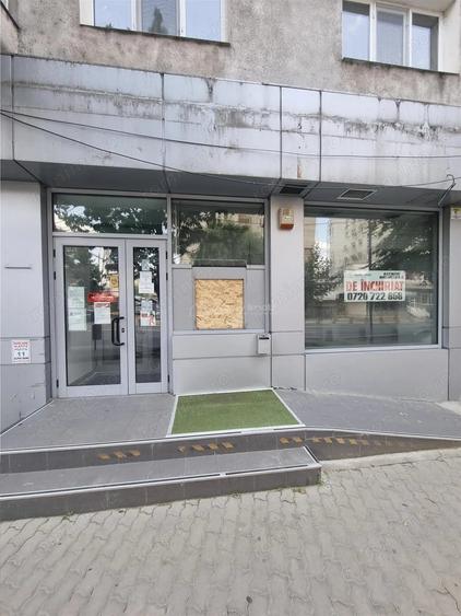 Spațiu comercial, de 120 mp, în Central