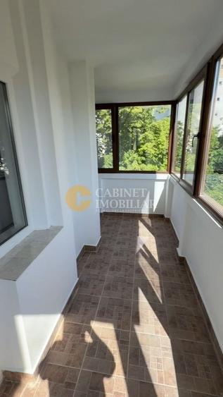 Nicolina 1 - 3 camere decomandat - 2 bai - etaj 3/8 - boxa - 5