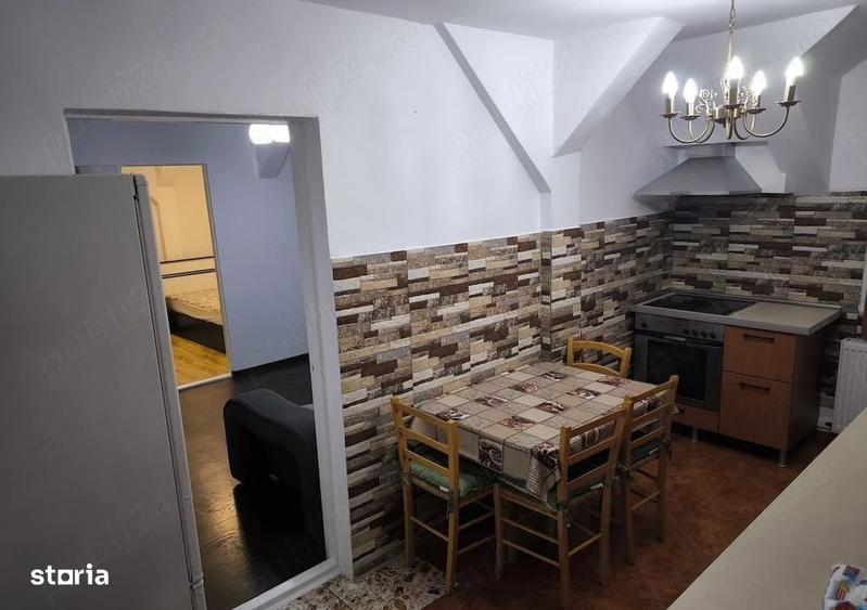 Apartament 3 camere zona Vasile Aron - 1