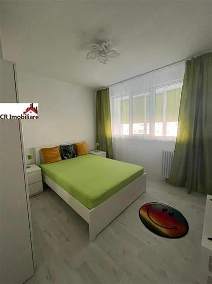 Apartament cu 2 camere semidecomandat în Pajura