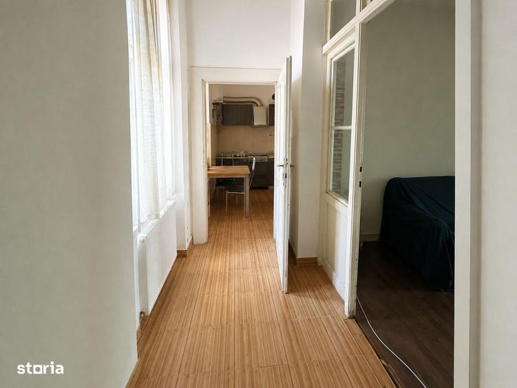 Apartament cu 3 camere în Traian