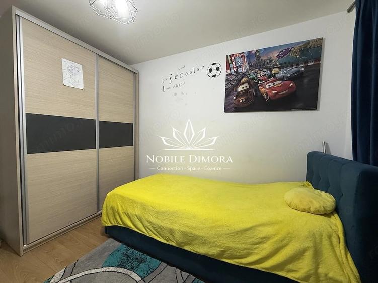 Apartament cu 3 camere decomandat în Bucovina