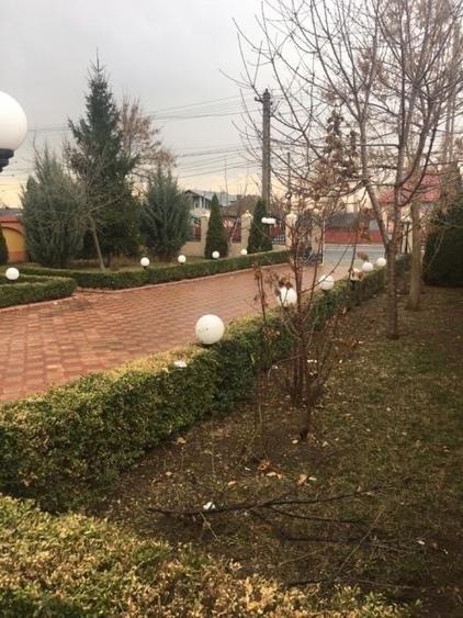 Casă cu 4 camere în Valea Călugărească