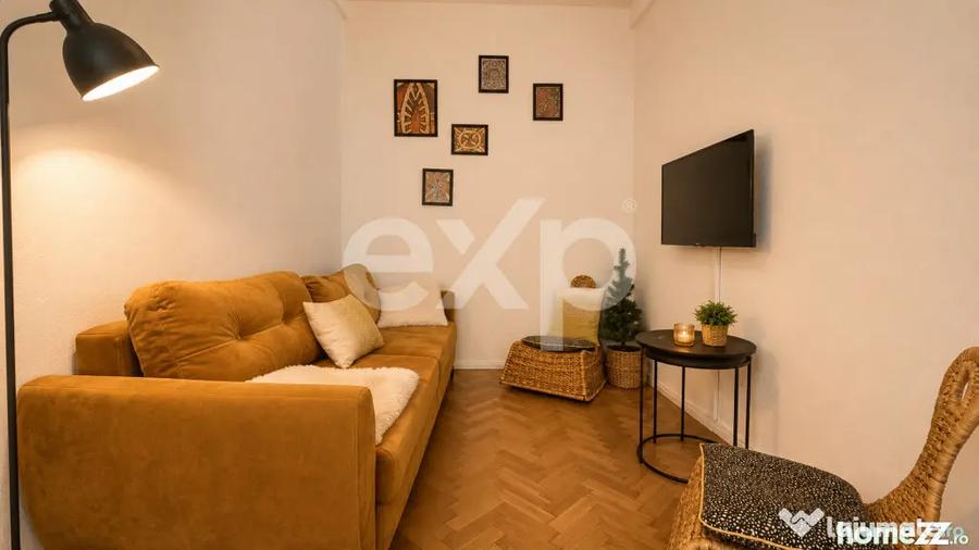 Apartament cu 2 camere semidecomandat, mobilat în Centrul Istoric