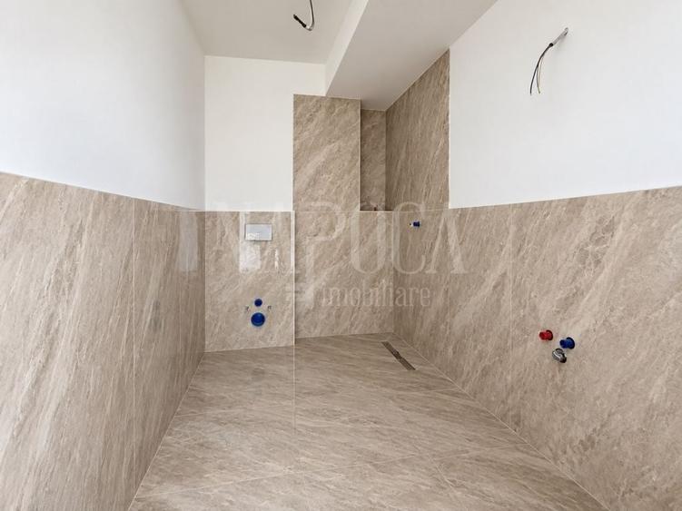 Apartament cu 2 camere semidecomandat în Florești