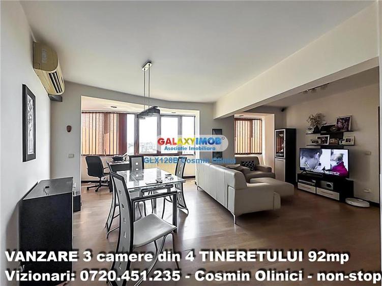 Apartament cu 3 camere semidecomandat, mobilat în Tineretului