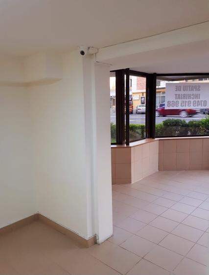 Spațiu comercial, de 47 mp, în Republicii