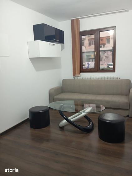Apartament cu 2 camere decomandat în 9 Mai