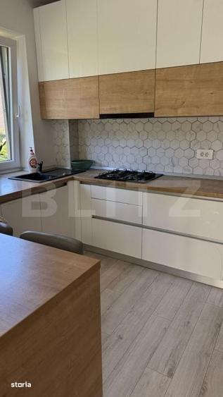 Apartament cu 3 camere în Rontău