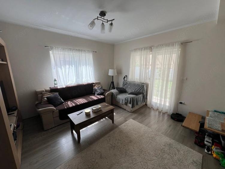 Casă cu 3 camere cu Teren 250 Mp în Giroc