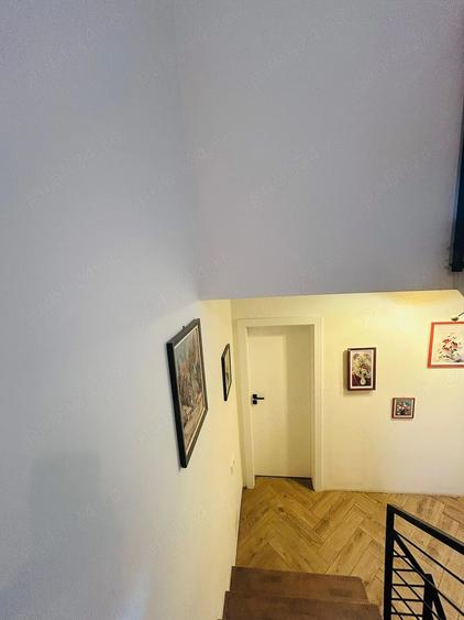 Casă cu 4 camere cu Teren 239 Mp în Central