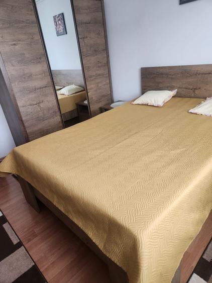 Apartament cu 2 camere decomandat în Ostroveni