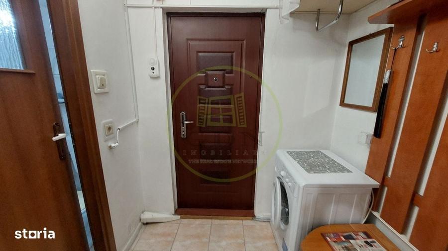 Garsonieră semidecomandată în Rovine