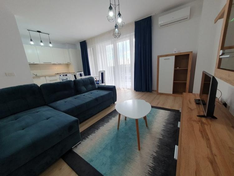 Apartament cu 2 camere decomandat, mobilat în Aradului