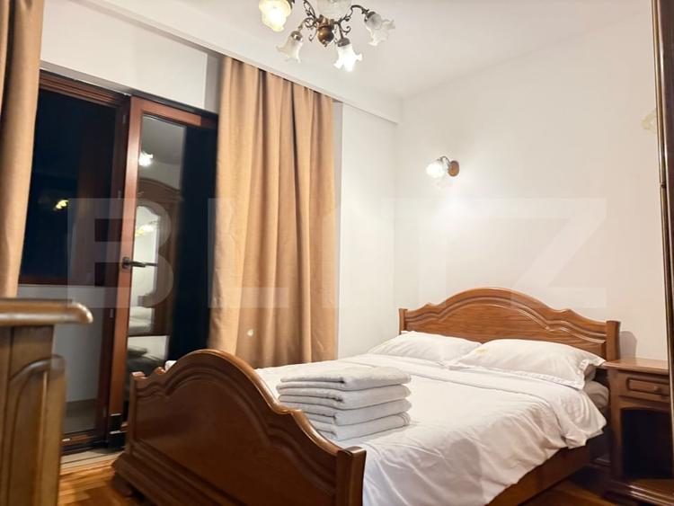 Apartament cu 4 camere decomandat, mobilat în Mărăști