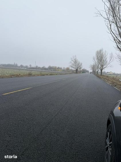 Teren de 30000 mp, în Săucești