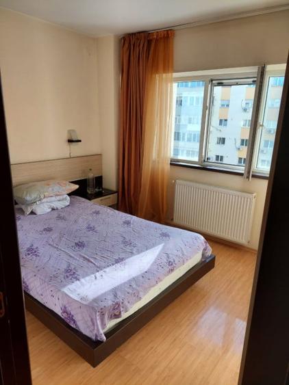 Apartament cu 2 camere decomandat în Obor