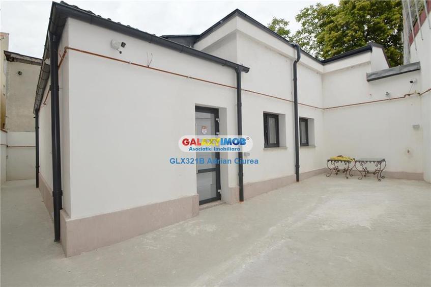 Casă cu 5 camere cu Teren 150 Mp în Unirii