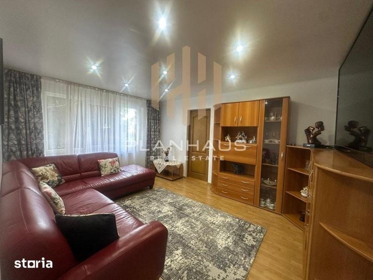 Apartament cu 4 camere decomandat în Vasile Alecsandri