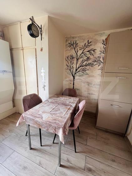 Apartament cu 3 camere decomandat, mobilat în Dâmbul Rotund — fotografia 2