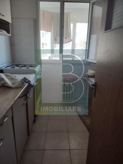Apartament cu 3 camere decomandat în Sălăjan
