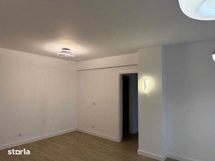 Apartament cu 4 camere în Armeneasca