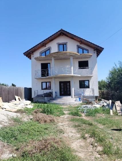 Casa P+1+M de vanzare Zona ANL PARC - VETERANILOR - 1