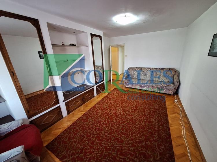 Apartament cu 2 camere decomandat, mobilat în Bucovina