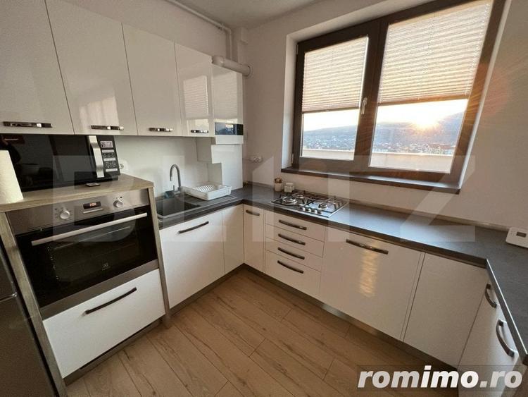 Penthouse 82mp, terasa 30mp, Cetate - 1