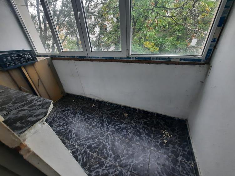 Apartament cu 3 camere decomandat în Militari