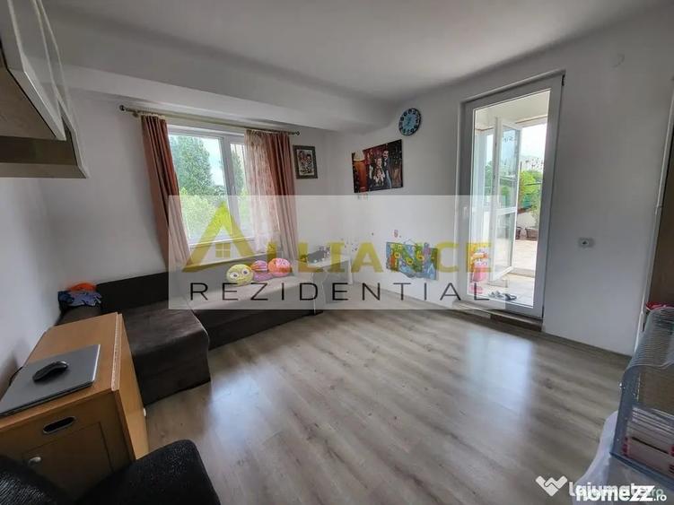 Apartament cu 3 camere decomandat în Brâncoveanu