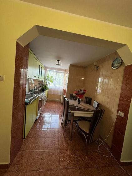 Vand apartament 2 camere Nasaud - 2