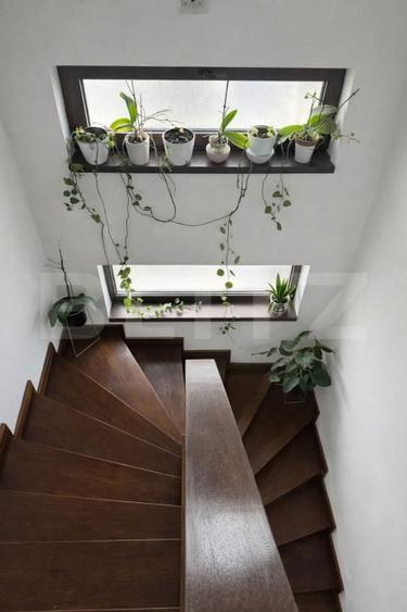 Duplex cu 4 camere cu Canalizare în Florești