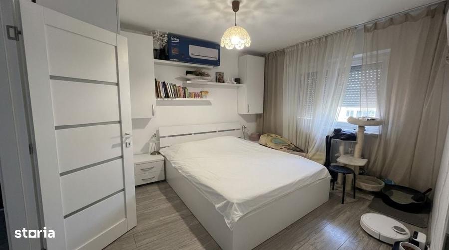 Apartament cu 3 camere în Rovine