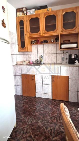 Apartament cu 3 camere decomandat în Unirii Nord