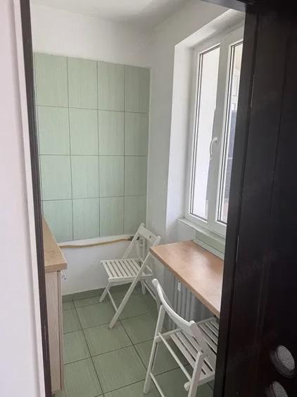 Garsonieră decomandată în Colentina