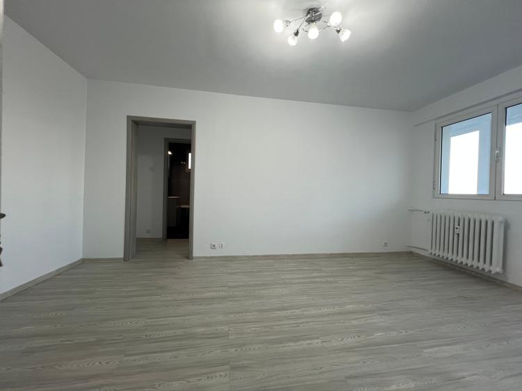 Apartament cu 2 camere semidecomandat în Câmpia Libertății