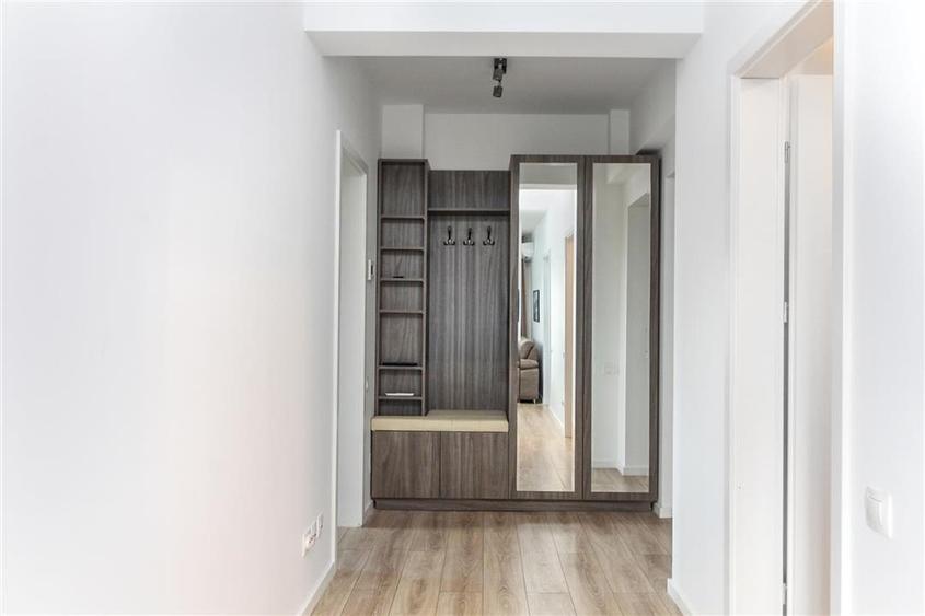 Apartament cu 2 camere semidecomandat, mobilat în Gheorgheni