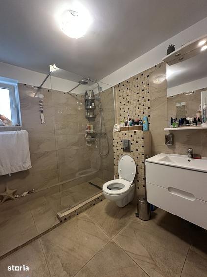 Casă cu 3 camere cu Teren 484 Mp în Cantacuzino